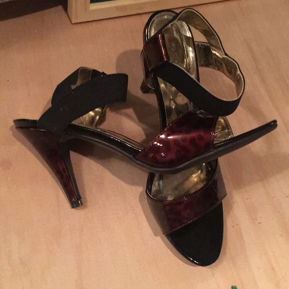 Gorgeous Cheetah Heels